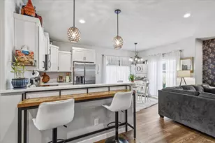 248 Christopher Way, Talent, OR 97540 - Photo 6