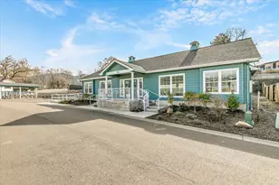 248 Christopher Way, Talent, OR 97540 - Photo 32