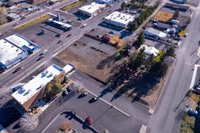 660 SW 4th Street, Madras, OR 97741 - Photo 14