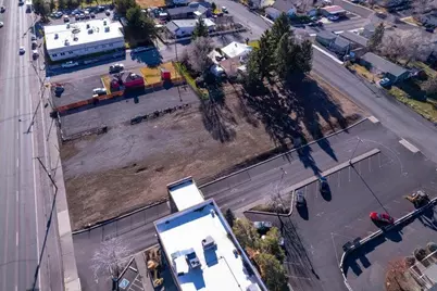 660 SW 4th Street, Madras, OR 97741 - Photo 12