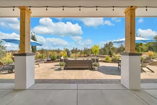 21483 Bunch Grass Ct, Bend, OR 97701 - Photo 36