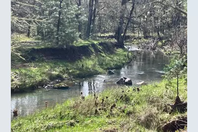 5845 Rhodes Lane, Eagle Point, OR 97524 - Photo 12