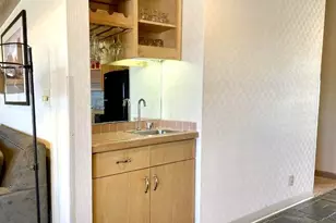 1978 Redtail Hawk Dr, Redmond, OR 97756 - Photo 8