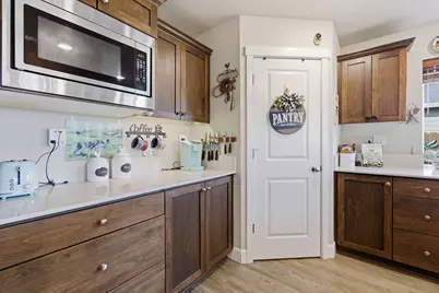 1291 NW Willow Parkway Road, Madras, OR 97741 - Photo 8