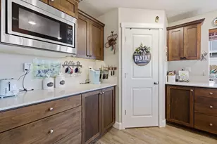 1291 NW Willow Parkway Rd, Madras, OR 97741 - Photo 8