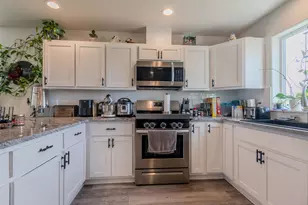 21 Cerulean Terrace, Eagle Point, OR 97524 - Photo 8