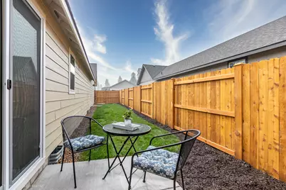 2825 NW Sterling Drive #288, Redmond, OR 97756 - Photo 6