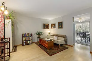 381 Glenn St, Ashland, OR 97520 - Photo 2