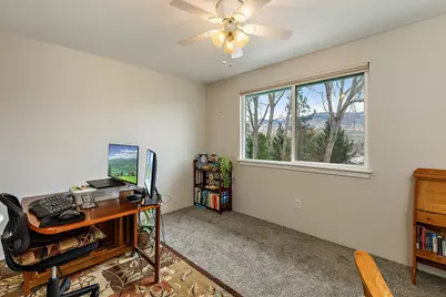 381 Glenn Street, Ashland, OR 97520 - Photo 16