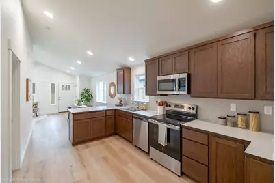 2829 NW Sterling Drive #287, Redmond, OR 97756 - Photo 18