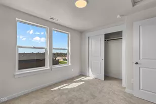 2684 NW 28th St, Redmond, OR 97756 - Photo 12