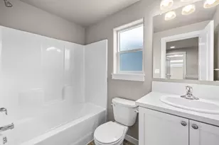 2692 NW 28th St, Redmond, OR 97756 - Photo 10