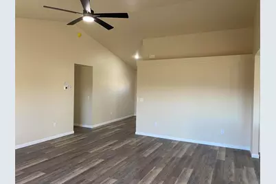 3360 Bryson Way, Medford, OR 97504 - Photo 10