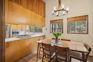 57055 Deer Ln, Sunriver, OR 97707 - Photo 12