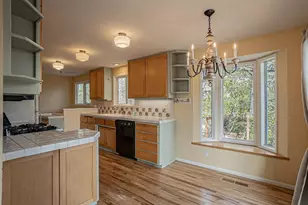 175 Hillcrest St, Ashland, OR 97520 - Photo 8