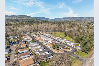 20055 Highway 62 #1, Shady Cove, OR 97539 - Photo 38