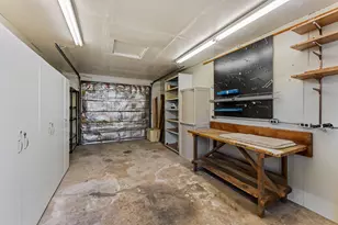 414 NE 11th St, Grants Pass, OR 97526 - Photo 14