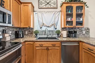 3043 Colonial Ave, Medford, OR 97504 - Photo 10