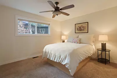 1348 NW Vicksburg Avenue, Bend, OR 97703 - Photo 24