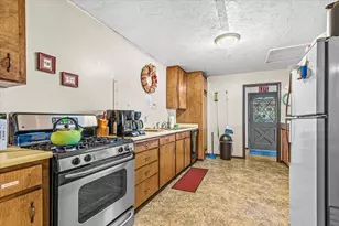 4624 S Pacific Hwy, Phoenix, OR 97535 - Photo 46