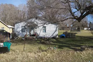 1747 Hope St, Klamath Falls, OR 97603 - Photo 1