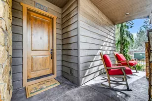 61102 Aspen Rim Ln, Bend, OR 97702 - Photo 4