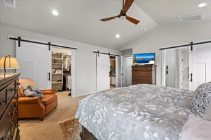 795 Bybee Dr, Jacksonville, OR 97530 - Photo 28