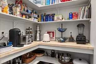 795 Bybee Dr, Jacksonville, OR 97530 - Photo 18