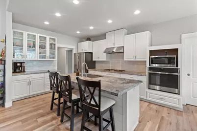 707 Wards Creek Road, Rogue River, OR 97537 - Photo 8