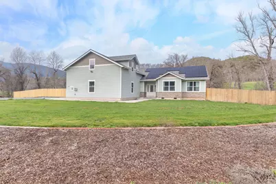 707 Wards Creek Road, Rogue River, OR 97537 - Photo 1