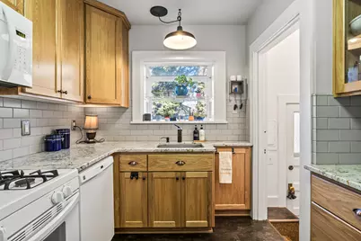 429 NW State Street, Bend, OR 97703 - Photo 18