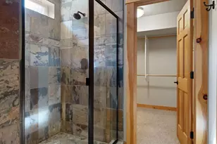 19407 Charleswood Ln, Bend, OR 97702 - Photo 14