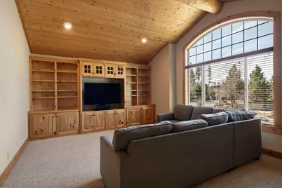 19407 Charleswood Lane, Bend, OR 97702 - Photo 20