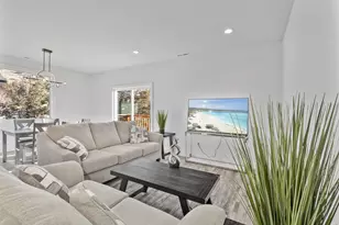 1168 W Ridge Dr, Klamath Falls, OR 97601 - Photo 14