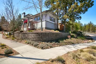 2304 NW Bens Ct, Bend, OR 97703 - Photo 8