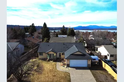 2518 Sari Drive, Klamath Falls, OR 97601 - Photo 2