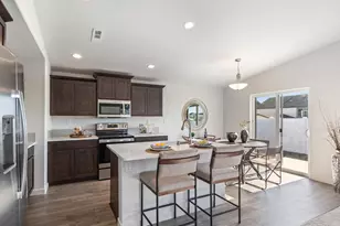 21428 Livingston Dr, Bend, OR 97701 - Photo 8