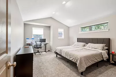 952 E Timber Pine Drive, Sisters, OR 97759 - Photo 18