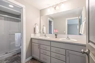 952 E Timber Pine Dr, Sisters, OR 97759 - Photo 40