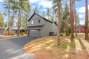952 E Timber Pine Dr, Sisters, OR 97759 - Photo 56