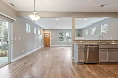 952 E Timber Pine Drive, Sisters, OR 97759 - Photo 12