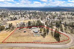 64904 Rimrock Dr, Bend, OR 97703 - Photo 4