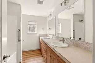 1224 NW Union St, Bend, OR 97703 - Photo 28