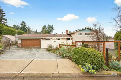 1059 Terra Avenue, Ashland, OR 97520 - Photo 1