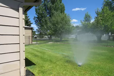 14108 Ravenwood Drive, Klamath Falls, OR 97601 - Photo 8