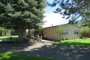 14108 Ravenwood Dr, Klamath Falls, OR 97601 - Photo 1