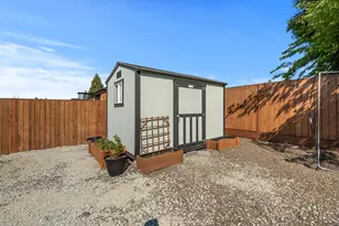 997 Arrowhead Trail, Eagle Point, OR 97524 - Photo 32