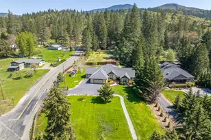449 S Espey Rd, Grants Pass, OR 97527 - Photo 66
