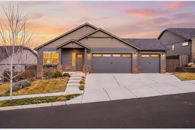 2428 SW 43rd Place, Redmond, OR 97756 - Photo 1