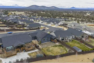 2428 SW 43rd Place, Redmond, OR 97756 - Photo 52